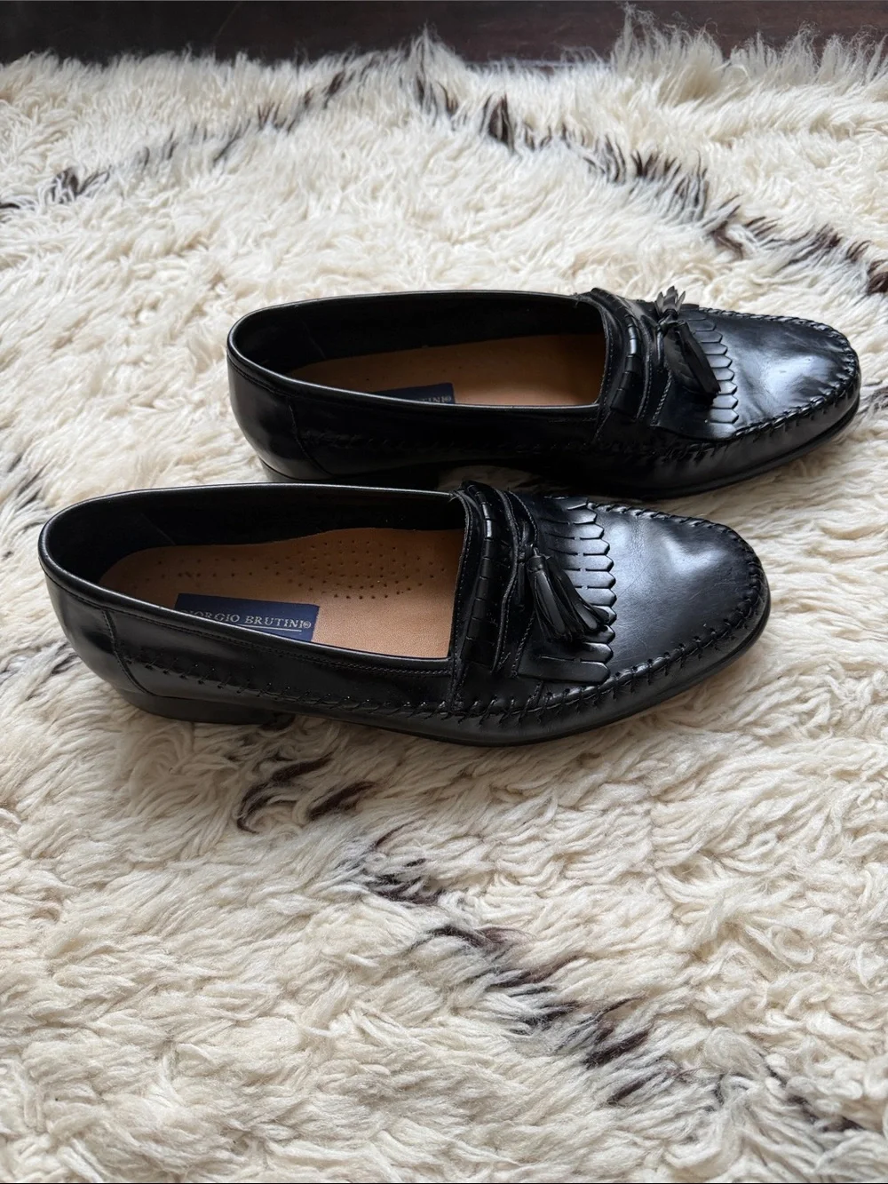 Giorgio Brutini Black Leather Tassel Loafers